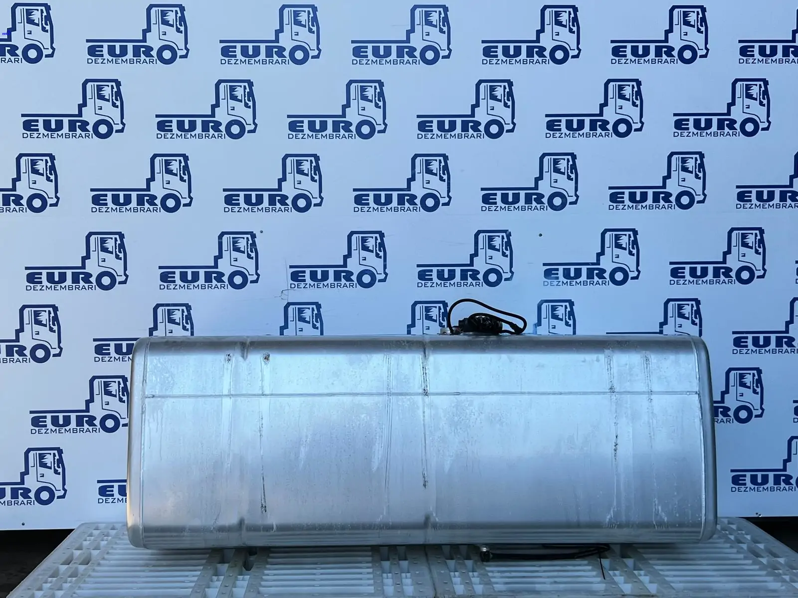 REZERVOR COMBUSTIBIL IVECO S-WAY 5801293080 L=166 CM l=70 CM I=65 CM V=640 L